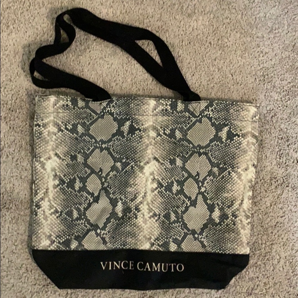 Vince Camuto tote